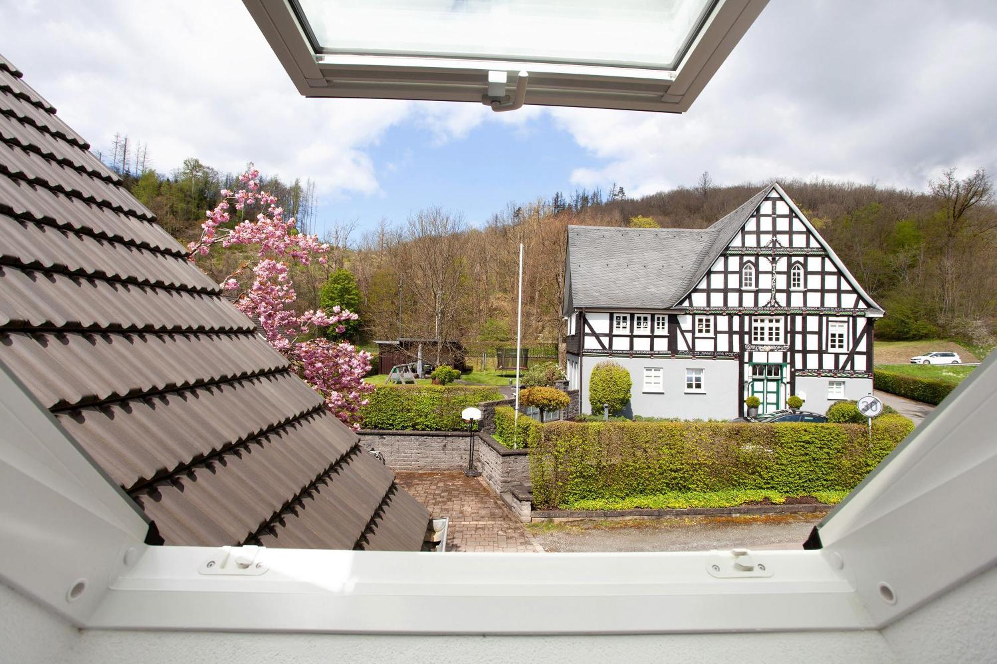 Gut Vasbach Ferienwohnungen キルヒウンデム エクステリア 写真